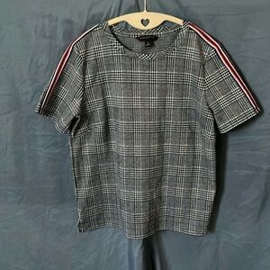 Banana Republic:Black/White plaid shorts sleeve- strips on shoulder-cotton-Top-S